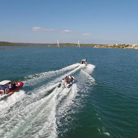 Alice By Algarve Vacation 度假居 *