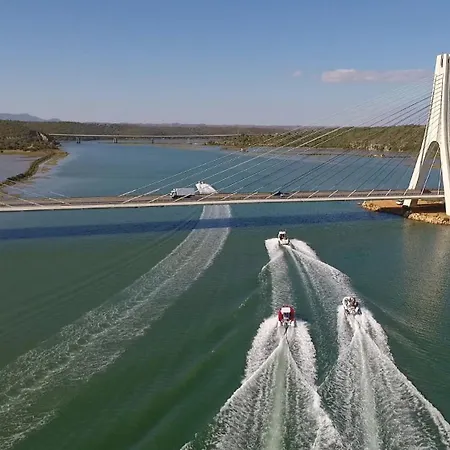 度假居 Alice By Algarve Vacation